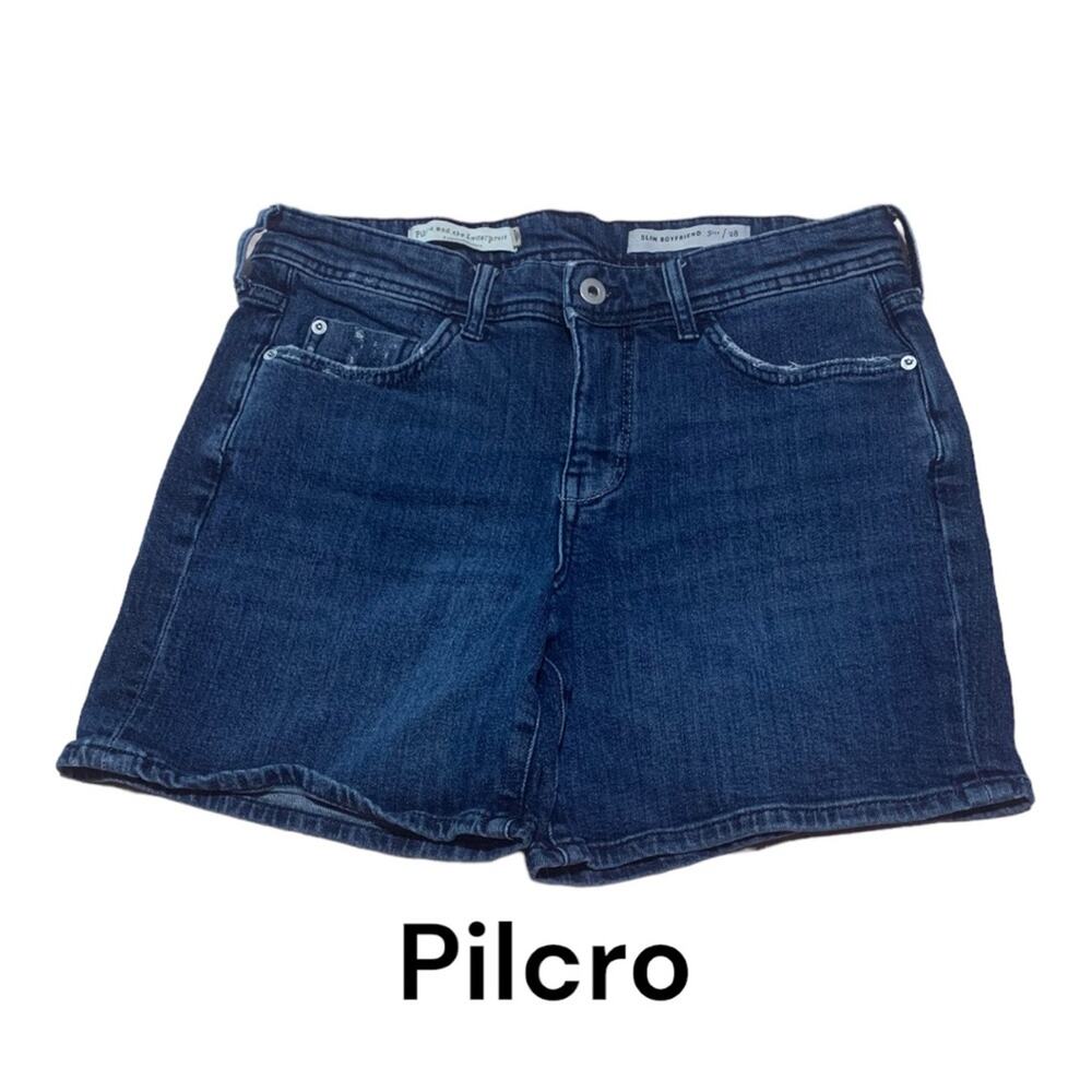 Pilcro size 28 slim boyfriend shorts Anthropologie denim jean distressed